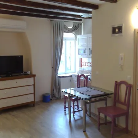 Studio Casale 2 3* روفينج